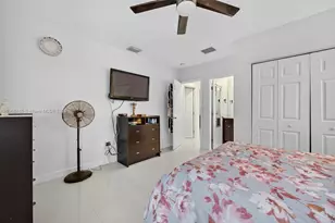 344 SW 3rd St, Florida City, FL 33034 - Photo 17