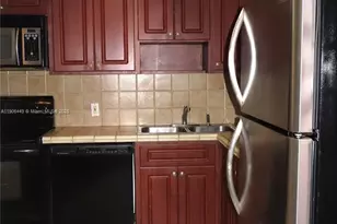 5701 Collins Ave, Miami Beach, FL 33140 - Photo 9