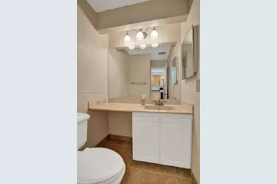 8465 Waterford Cir, Tamarac, FL 33321 - Photo 49