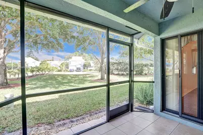 8465 Waterford Cir, Tamarac, FL 33321 - Photo 37