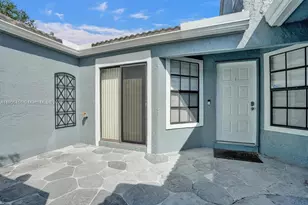 8465 Waterford Cir, Tamarac, FL 33321 - Photo 19