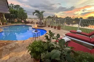 1894 Aspen Ln, Weston, FL 33327 - Photo 89