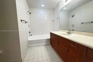 11002 NW 83rd St, Doral, FL 33178 - Photo 13