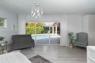 1110 NE 100th St, Miami Shores, FL 33138 - Photo 7