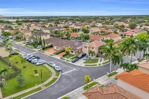 21410 SW 89th Ct, Cutler Bay, FL 33189 - Photo 9