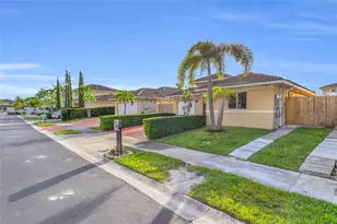 21410 SW 89th Ct, Cutler Bay, FL 33189 - Photo 5