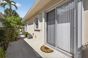 256 Kelsey Park Cir, Palm Beach Gardens, FL 33410 - Photo 49