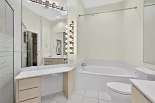 256 Kelsey Park Cir, Palm Beach Gardens, FL 33410 - Photo 13