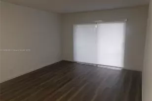 8290 Lake Dr, Doral, FL 33166 - Photo 5