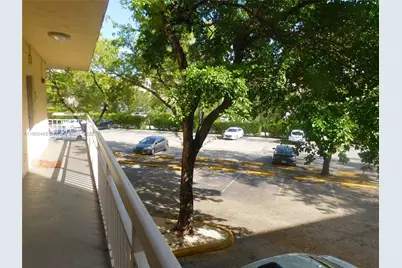 8290 Lake Dr #216, Doral, FL 33166 - Photo 21