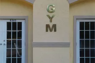 8290 Lake Dr, Doral, FL 33166 - Photo 23