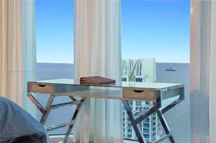 300 South Pointe Dr, Miami Beach, FL 33139 - Photo 57