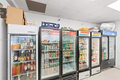 19370 Collins Ave #816, Sunny Isles Beach, FL 33160 - Photo 35