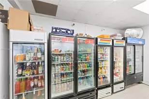 19370 Collins Ave, Sunny Isles Beach, FL 33160 - Photo 35