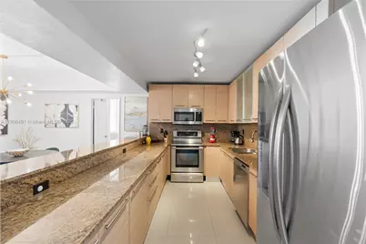 19370 Collins Ave #816, Sunny Isles Beach, FL 33160 - Photo 9