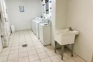 19370 Collins Ave, Sunny Isles Beach, FL 33160 - Photo 29