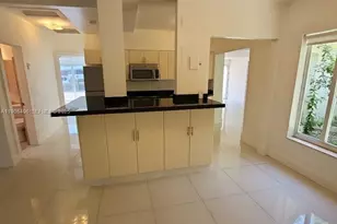 7707 Hawthorne Ave, Miami Beach, FL 33141 - Photo 31