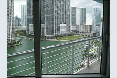 325 S Biscayne Blvd #521, Miami, FL 33131 - Photo 7