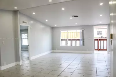 220 NE 12th Ave Lot 219, Homestead, FL 33030 - Photo 17