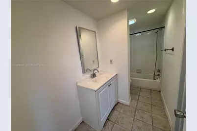2800 NW 56th Ave #E401, Lauderhill, FL 33313 - Photo 3