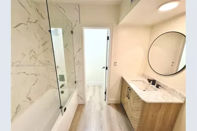 16401 Bridge End Rd #16401, Miami Lakes, FL 33014 - Photo 13