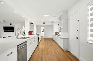 1350 NE 191st St, Miami, FL 33179 - Photo 11