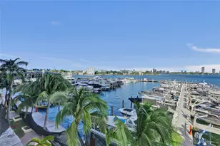 7601 E Treasure Dr, North Bay Village, FL 33141 - Photo 41