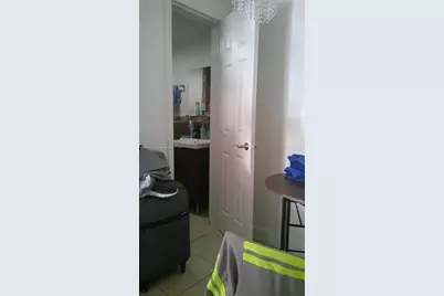 5066 E 9th Ct, Hialeah, FL 33013 - Photo 25