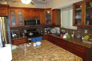 [Address not provided], North Miami, FL 33168 - Photo 7