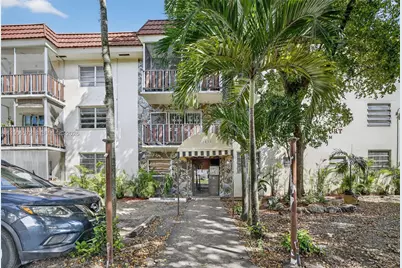 13655 NE 10th Ave #101, North Miami, FL 33161 - Photo 3