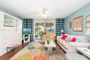 1001 NE 14th Ave, Hallandale Beach, FL 33009 - Photo 3