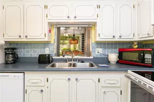 1001 NE 14th Ave, Hallandale Beach, FL 33009 - Photo 7