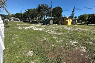 733 NW 27th Ave, Fort Lauderdale, FL 33311 - Photo 7