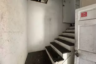 733 NW 27th Ave, Fort Lauderdale, FL 33311 - Photo 39