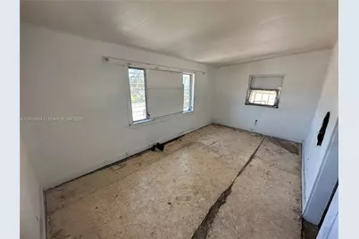 733 NW 27th Ave, Fort Lauderdale, FL 33311 - Photo 53