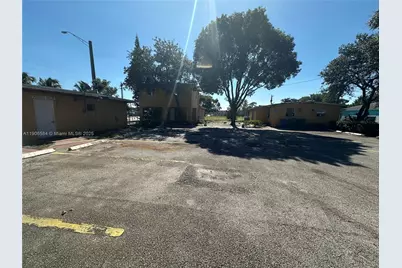 733 NW 27th Ave, Fort Lauderdale, FL 33311 - Photo 25