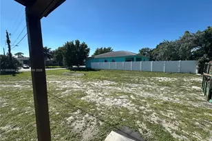 733 NW 27th Ave, Fort Lauderdale, FL 33311 - Photo 91