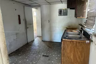 733 NW 27th Ave, Fort Lauderdale, FL 33311 - Photo 57