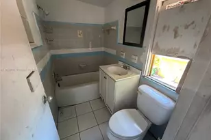 733 NW 27th Ave, Fort Lauderdale, FL 33311 - Photo 45