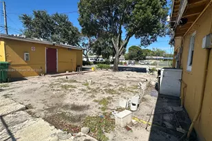 733 NW 27th Ave, Fort Lauderdale, FL 33311 - Photo 33