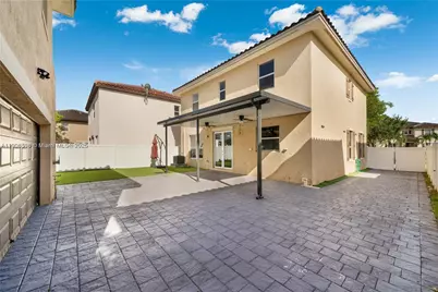 16946 SW 90th Terr Cir, Miami, FL 33196 - Photo 31