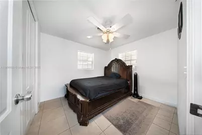 9426 SW 52nd St, Cooper City, FL 33328 - Photo 9