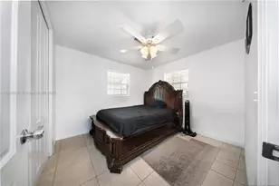 9426 SW 52nd St, Cooper City, FL 33328 - Photo 9