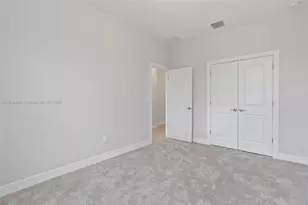 4443 Providence Wy, Oakland Park, FL 33309 - Photo 25