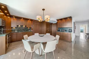 881 Ocean Dr, Key Biscayne, FL 33149 - Photo 17