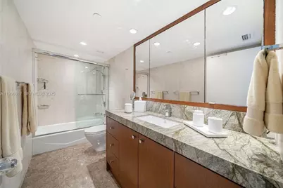 881 Ocean Dr #26B, Key Biscayne, FL 33149 - Photo 27