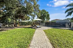 2697 SW 51st Ct, Dania Beach, FL 33312 - Photo 11