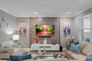 9719 Darlington Pl, Cooper City, FL 33328 - Photo 3