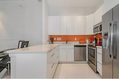 2301 Collins Ave #1619, Miami Beach, FL 33139 - Photo 15