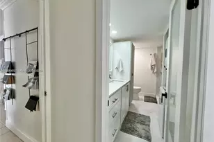 600 NE 36th, Miami, FL 33137 - Photo 9